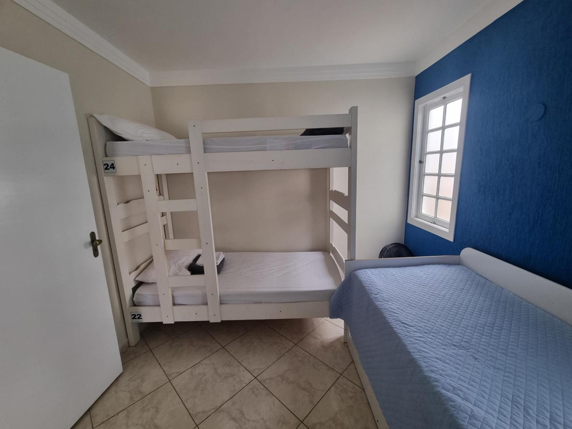 Zenit Hostel Da Cris Cabo Frio Eksteriør billede